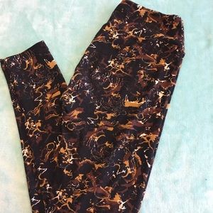 🐴LuLaRoe OS Horse Leggings